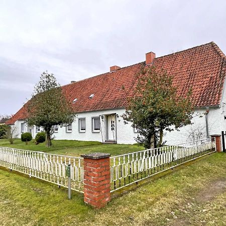 Ferienwohnungen Wredenhagen See 10860 Екстериор снимка