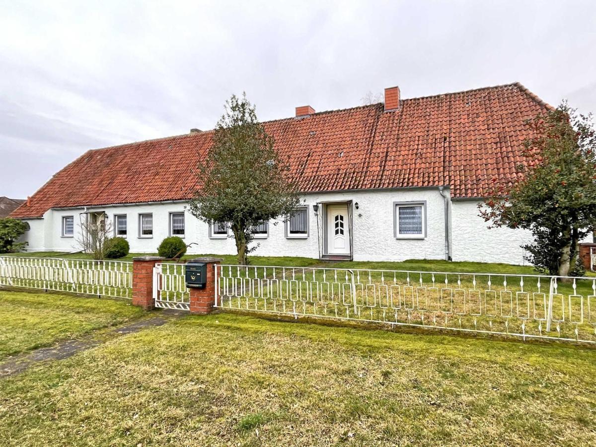 Ferienwohnungen Wredenhagen See 10860 Екстериор снимка