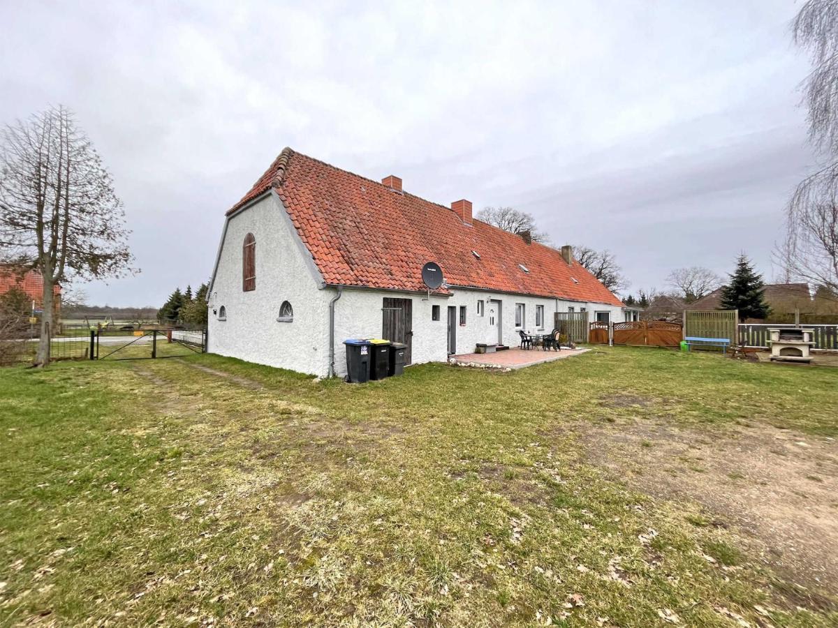 Ferienwohnungen Wredenhagen See 10860 Екстериор снимка